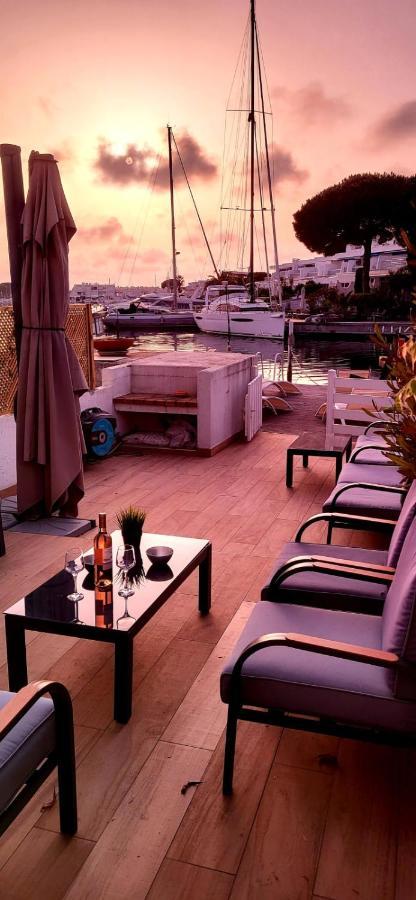 Marina Sunset Villa Льо Гро-дю-Роа Екстериор снимка